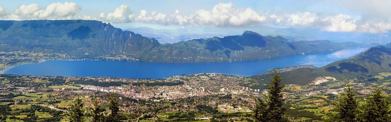 Vue aérienne Lac du Bourget